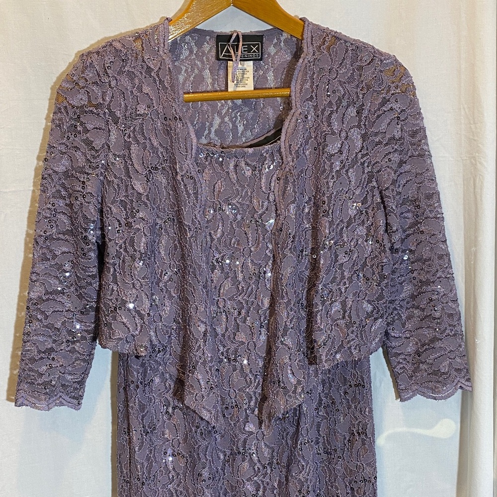 Alex Evenings Lace & Sequin Sleeveless Gown with Matching Jacket - Women size 8 - Picture 7 of 11